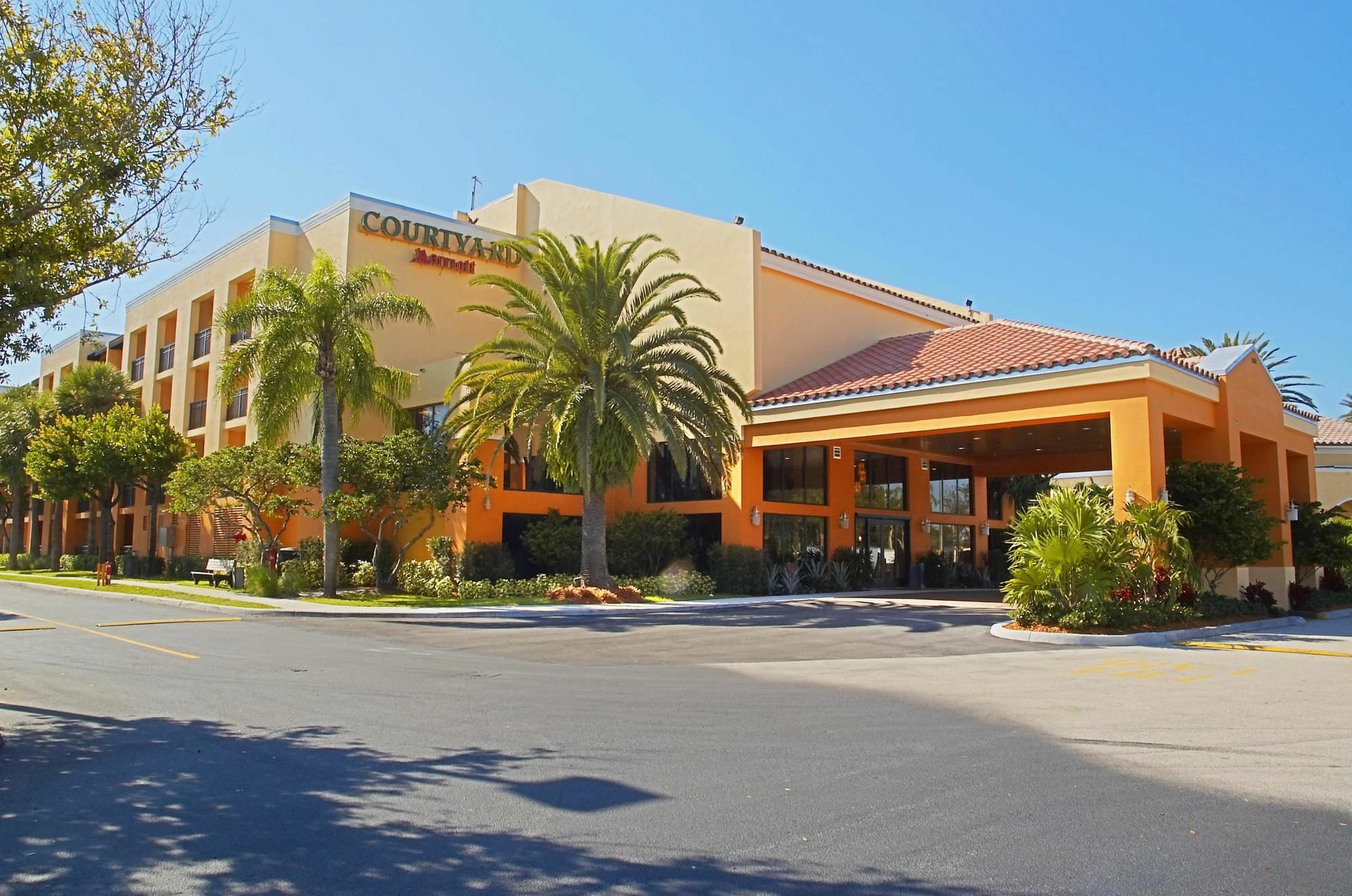 Hotel Courtyard By Marriott Boynton 4*